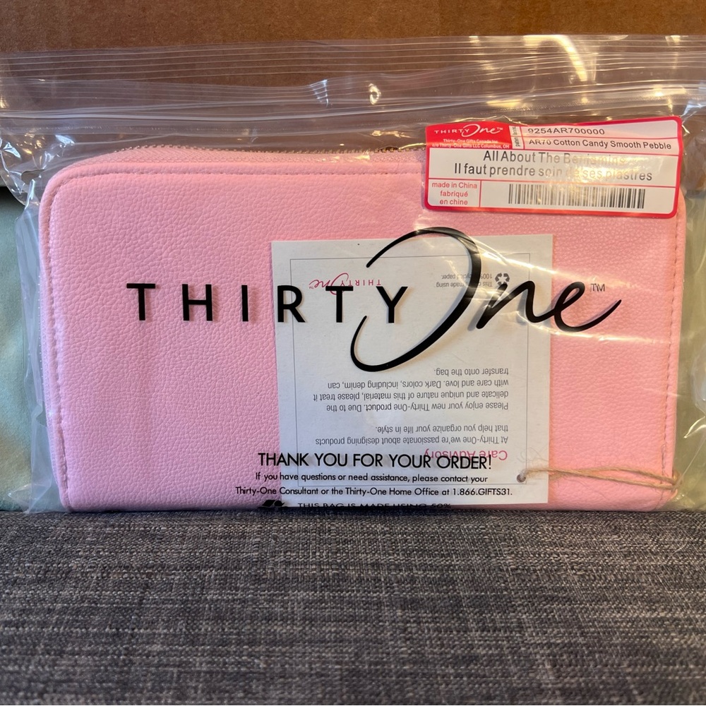 Thirty-One All About The Benjamin’s  cotton candy smooth pebbles